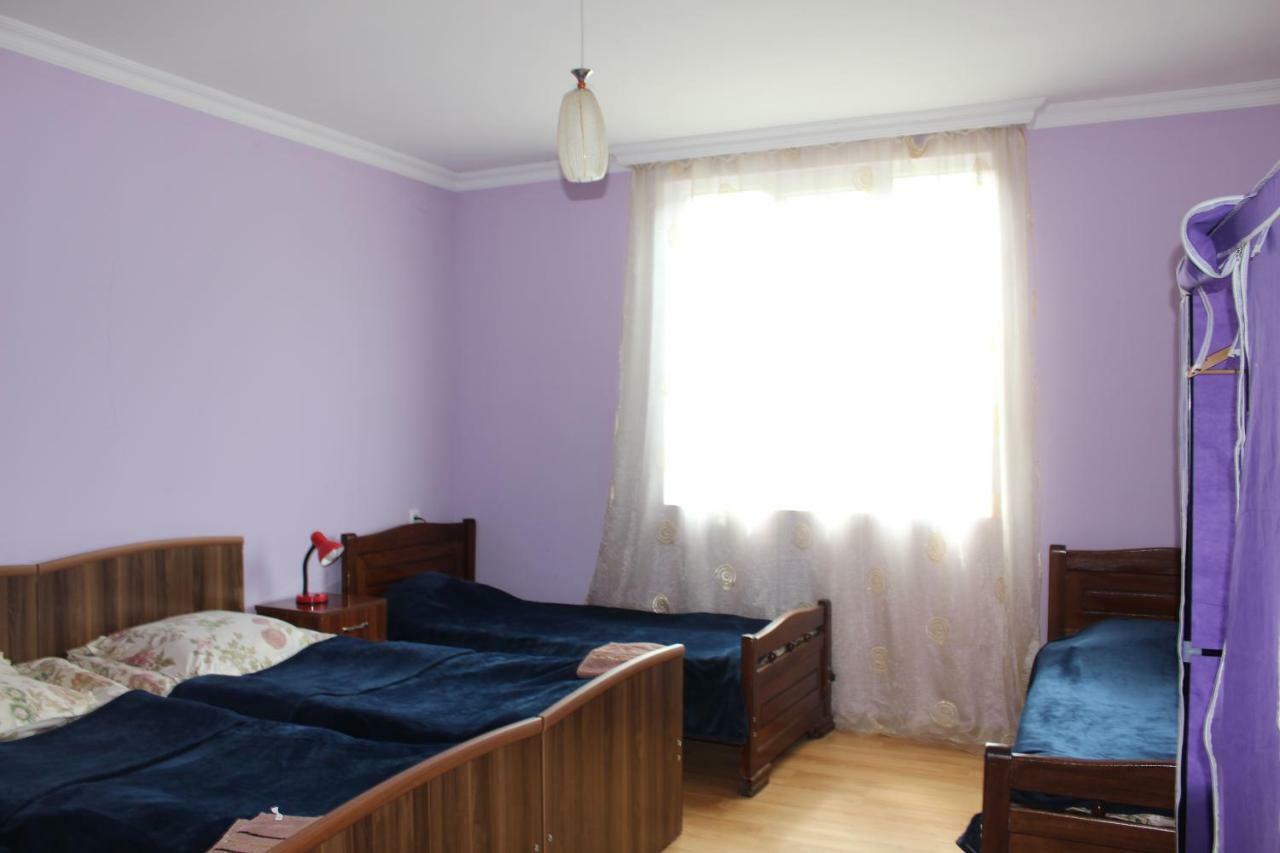 Mariana'S Guest House Местія Екстер'єр фото